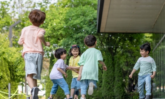 小学校・近隣保育所との交流